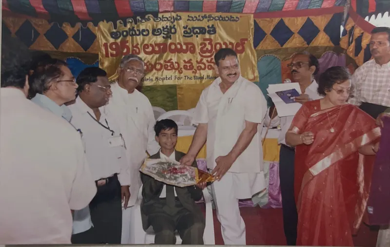 Praveen Kumar Gorakavi — State government felicitation for inventing the world’s lowest-cost artificial leg